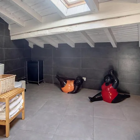 Casa Da Ladeira - Sao Martinho * ساو مارتينهو دو بورتو